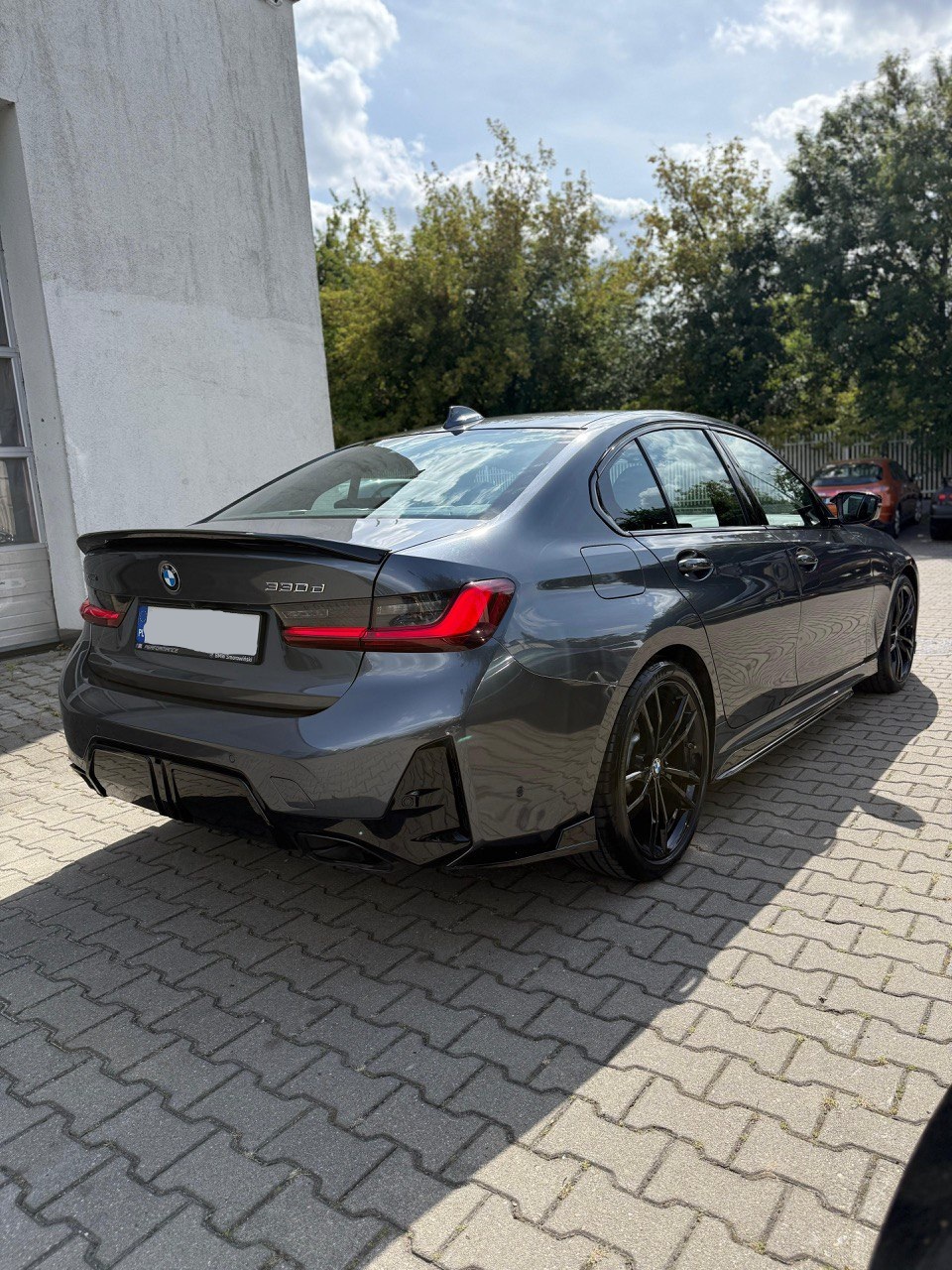 BMW 330d